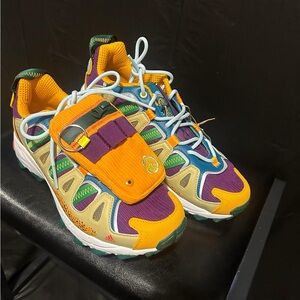 Sz 7.5 - adidas Sean Wotherspoon x Disney × Superturf Adventure Jiminy
Cricket